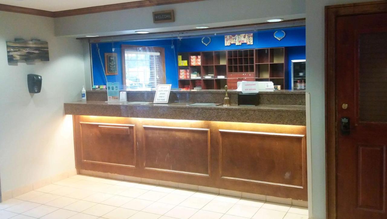 Hotel 6 Myrtle Beach, Sc 4*