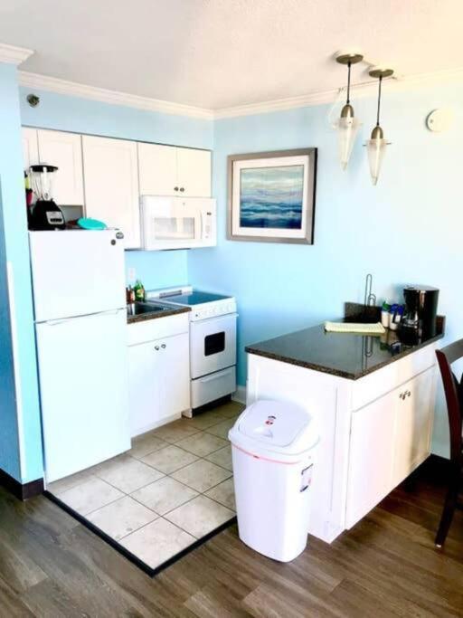 Apartment *ocean View Retreat*queen Beds*pools*hot Tubs*lazy River*s142 Myrtle Beach