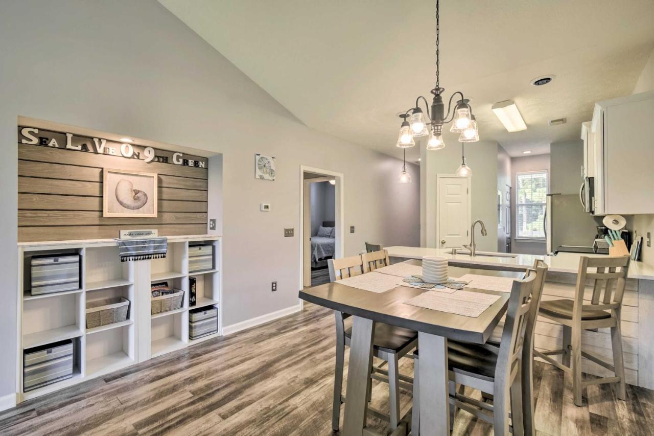 Lovely With Community Pool! Apartment
