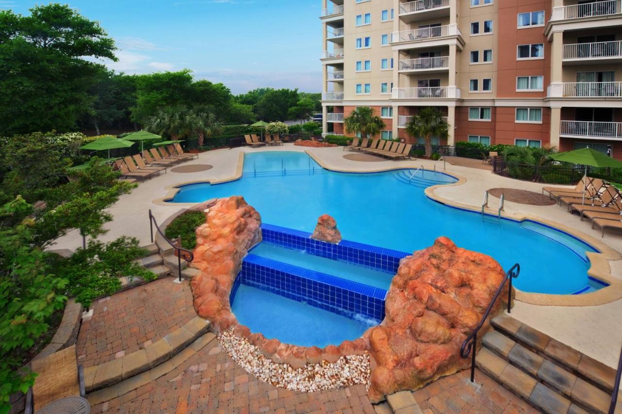 Marriott's Oceanwatch At Grande Dunes Hotel