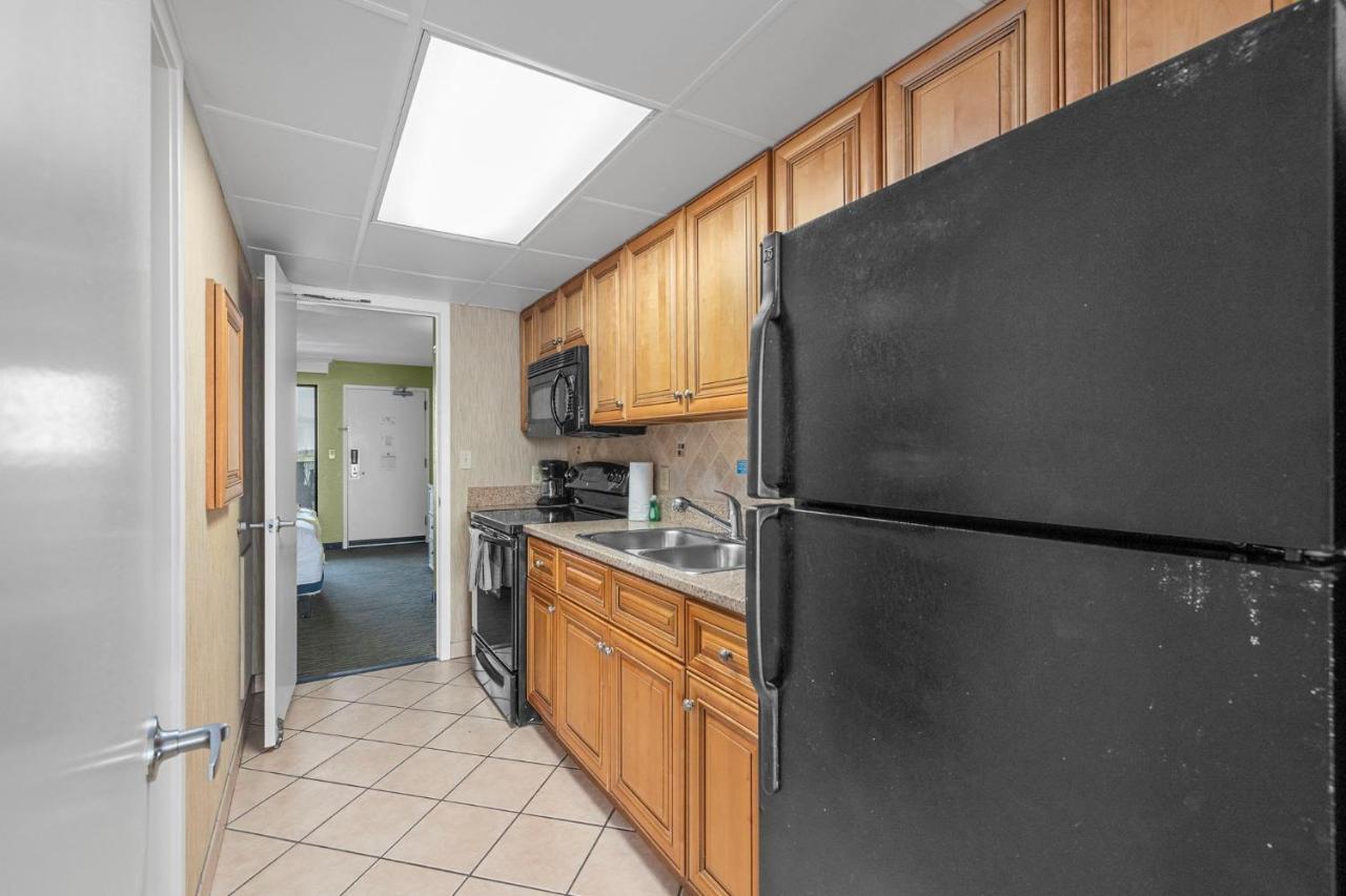 Ocean Front 1br Caribbean Holiday home Myrtle Beach
