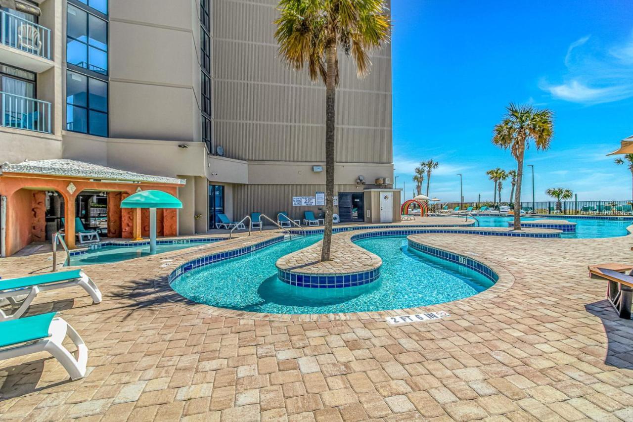 Oceanfront 2-bedroom Penthouse! Stunning Views! Dunes 1234 - Sleeps 8! Holiday home *