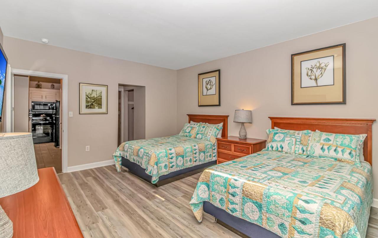 Oceanfront 2-bedroom Penthouse! Stunning Views! Dunes 1234 - Sleeps 8! Myrtle Beach
