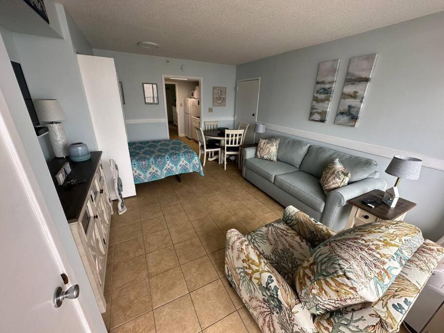 Nmb Ocean View 1 Bedroom That Sleeps 6
