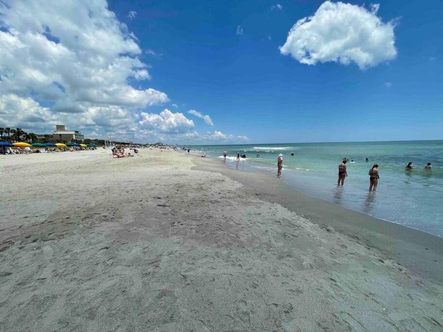 Apartment Elegant Coastal Getaway Spacious 3br Chelsea House Myrtle Beach