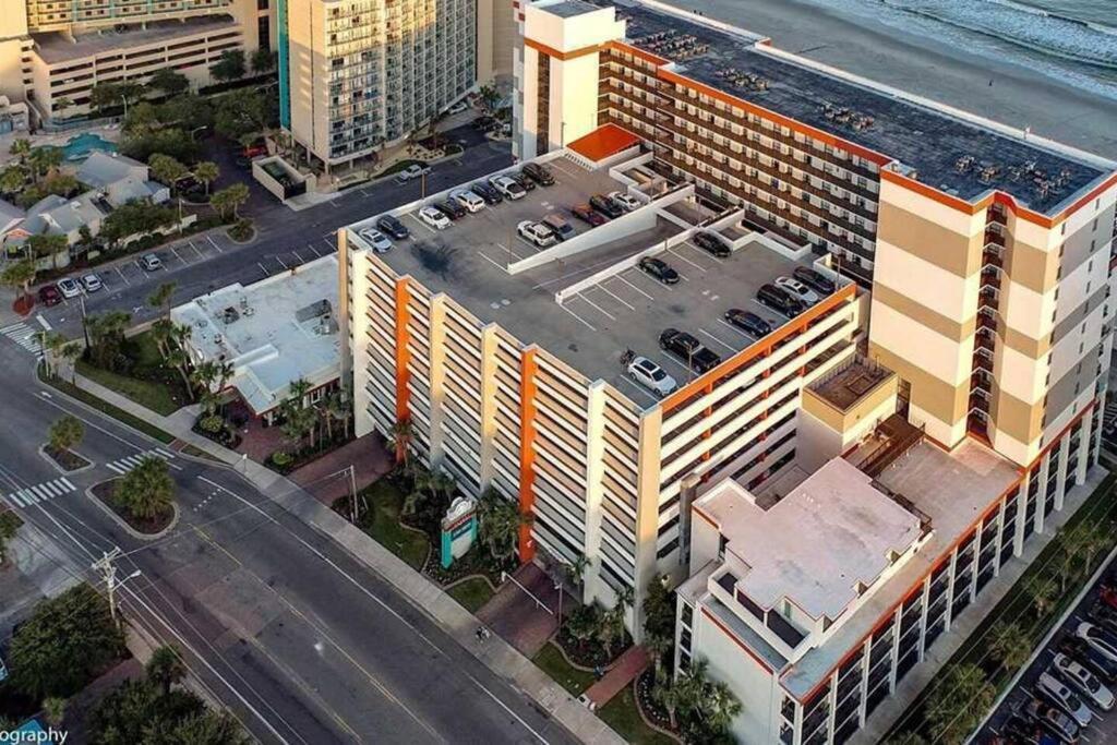 Breathtaking Oceanfront Grand Cayman 451 Apartment