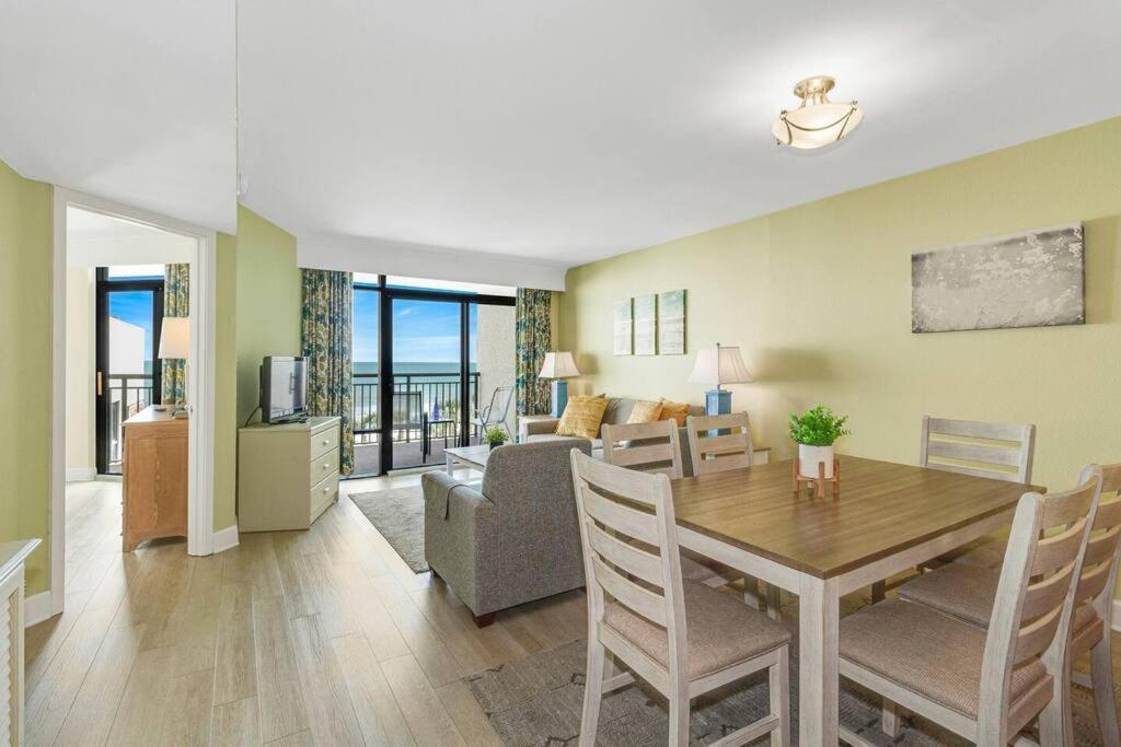 Breathtaking Oceanfront Grand Cayman 451 Apartment Myrtle Beach