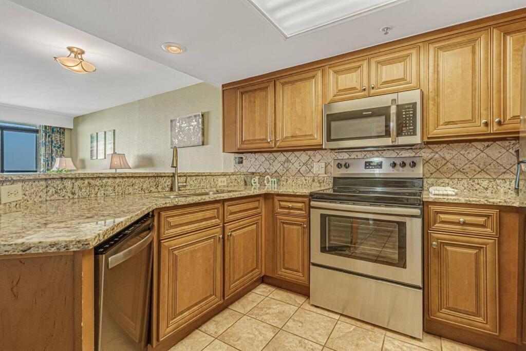 Apartment Breathtaking Oceanfront Grand Cayman 451 *
