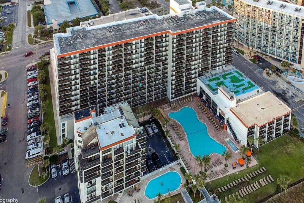 Apartment Breathtaking Oceanfront Grand Cayman 451
