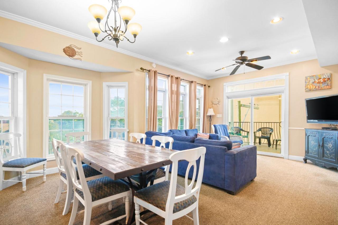 Tuscan Ocean Vista, Unit D Holiday home *