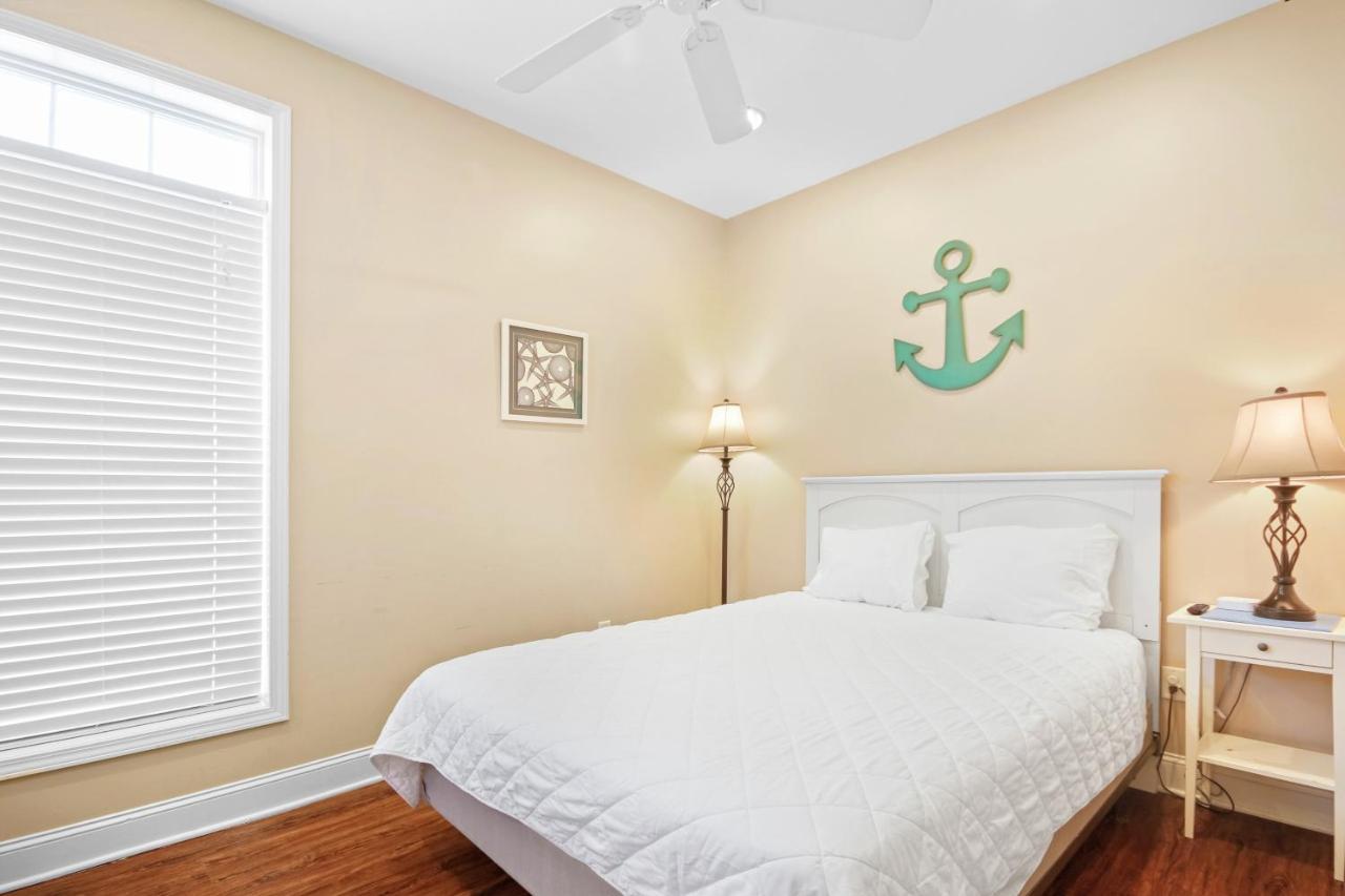Tuscan Ocean Vista, Unit D Holiday home