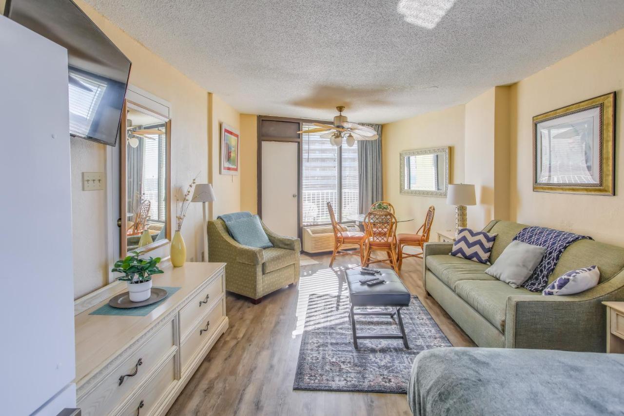 Beachfront Myrtle Retreat With Pool Views! *