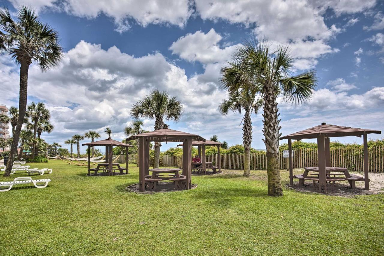 Apartment Beachfront Myrtle Retreat With Pool Views! Myrtle Beach