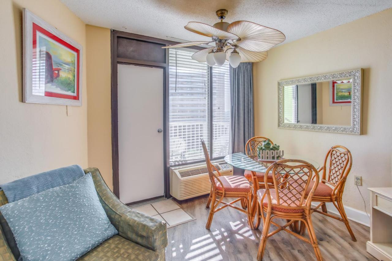 Beachfront Myrtle Retreat With Pool Views!