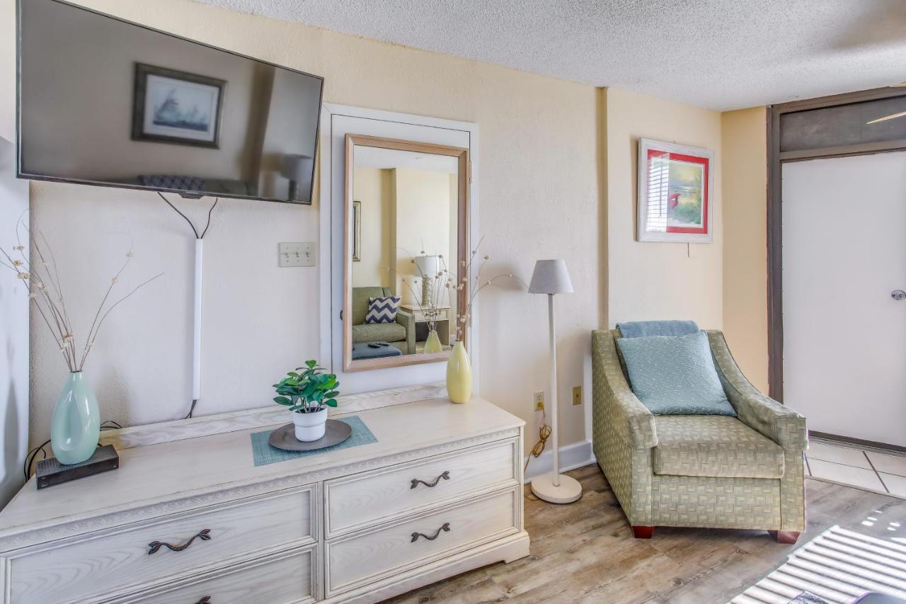 Beachfront Myrtle Retreat With Pool Views! *