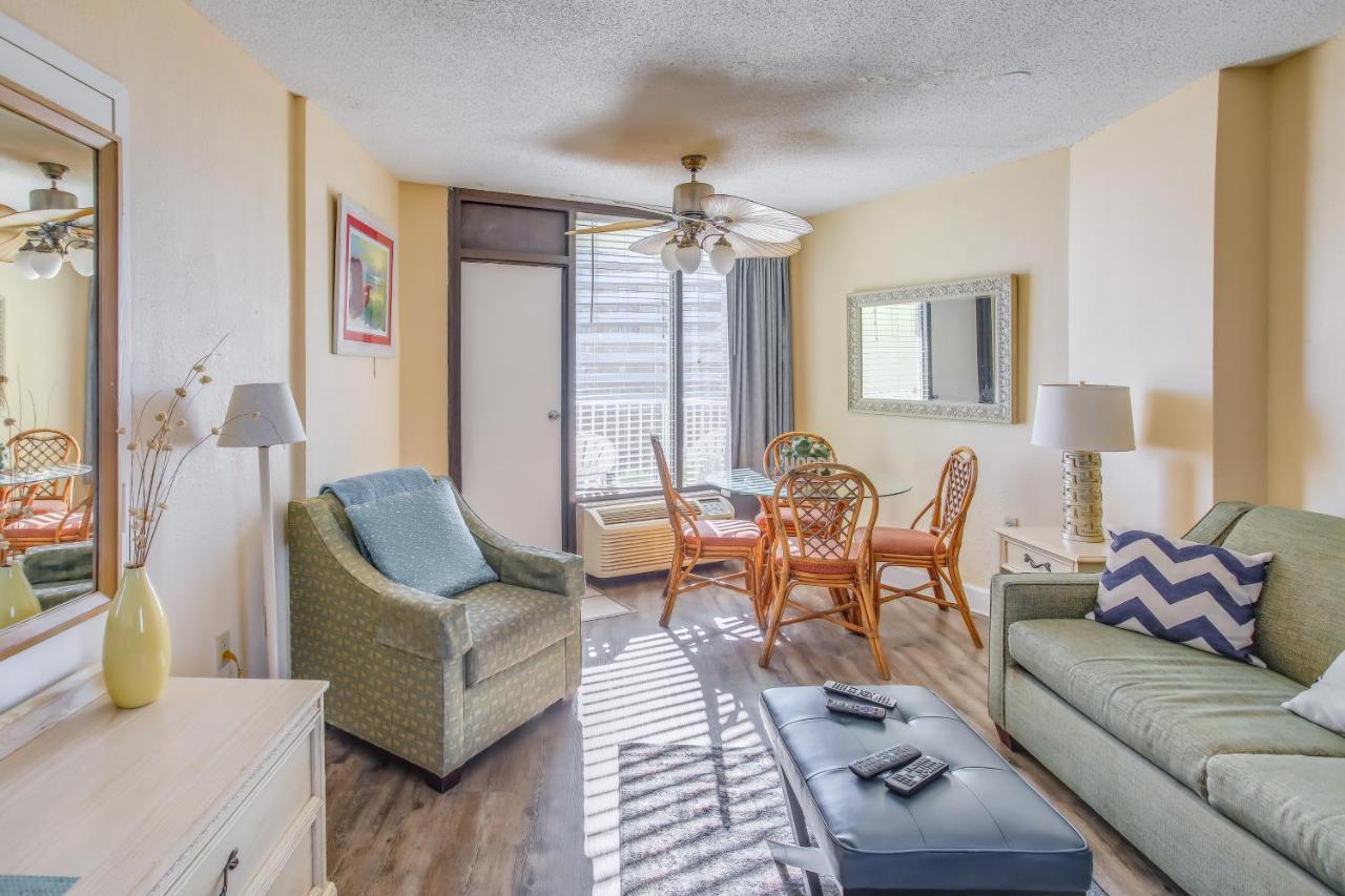 Apartment Beachfront Myrtle Retreat With Pool Views! Myrtle Beach
