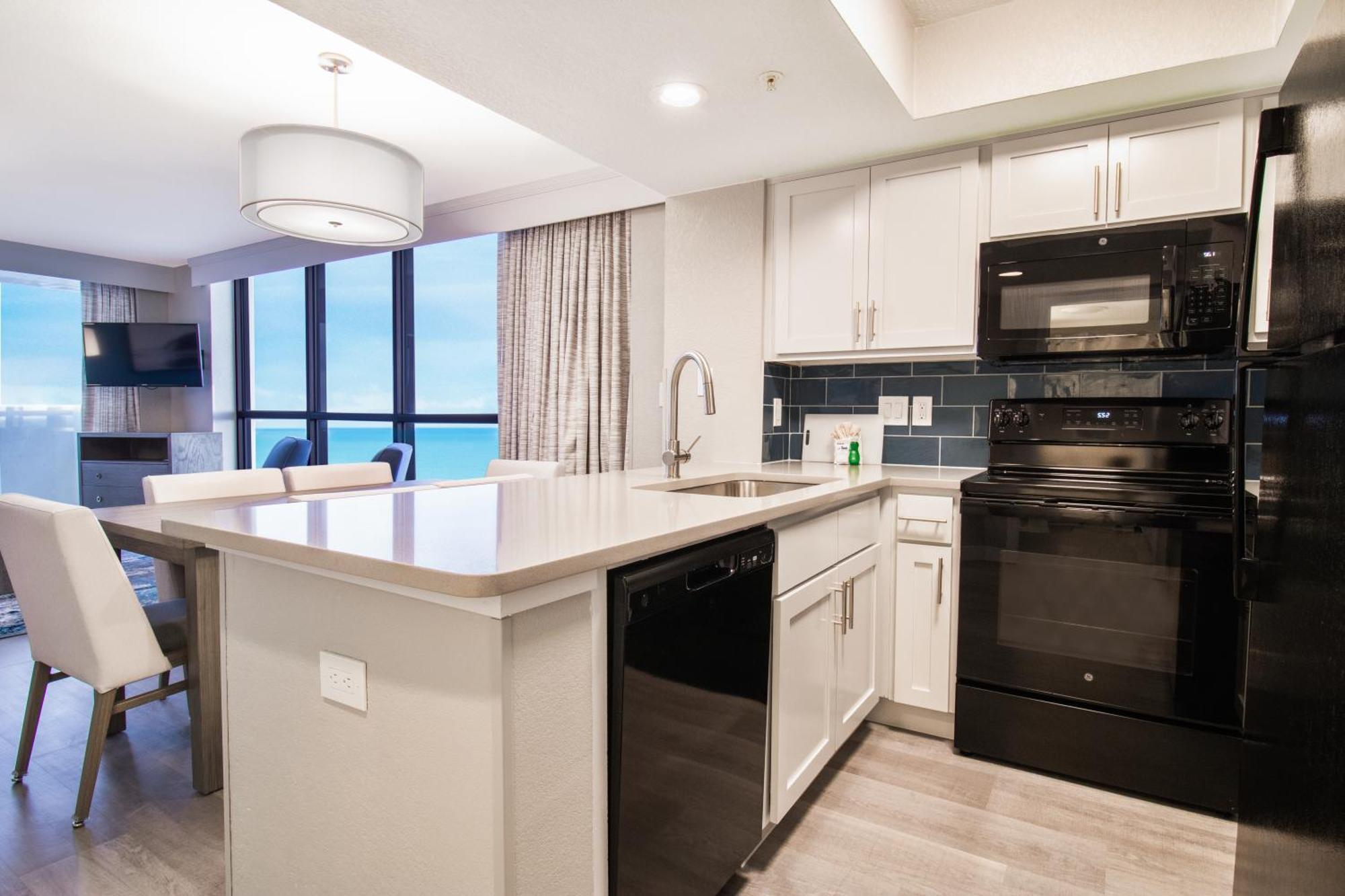 Breakers Resort 3*