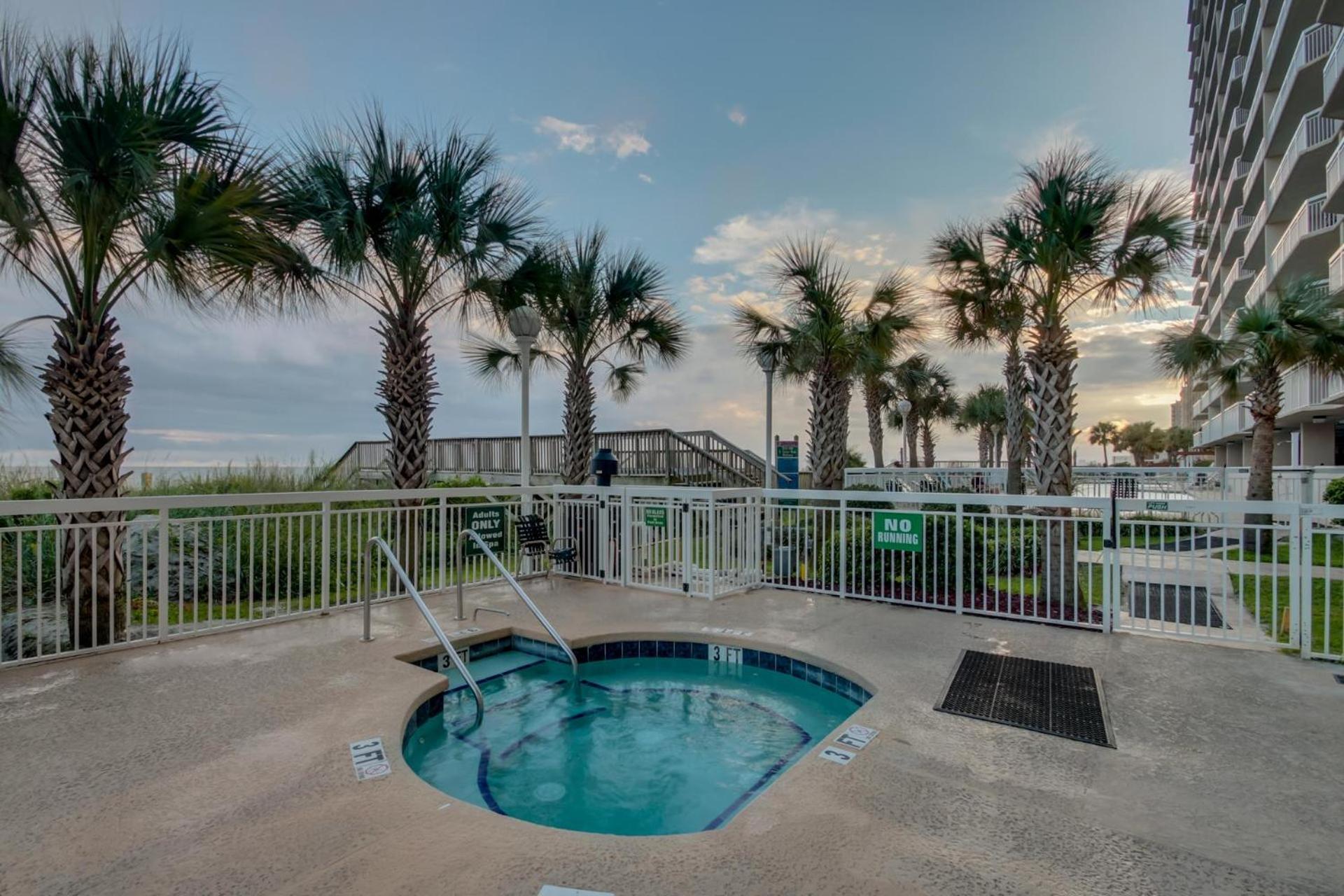 Holiday home Crescent Shores N - 1001 - Oceanfront-crescent Section