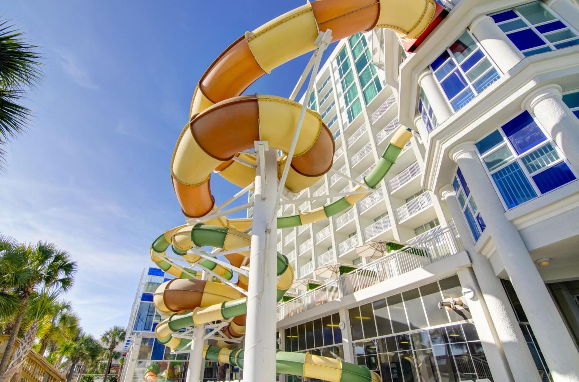 Crown Reef And Waterpark Myrtle Beach