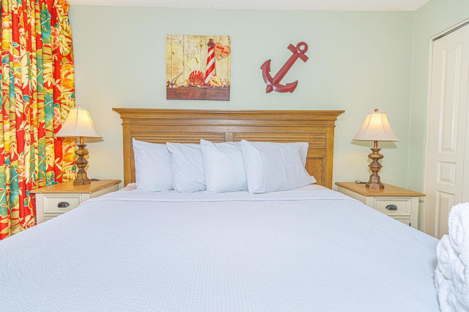 Direct Oceanfront 3 Bedroom - Compass Cove Mariner Tower 1415 *