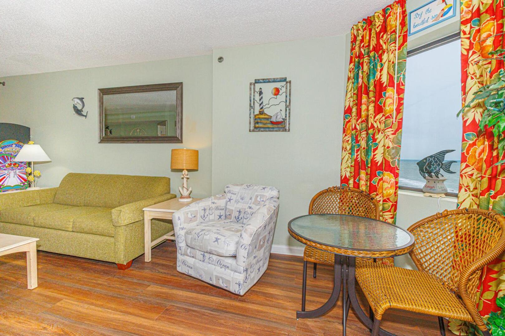 Direct Oceanfront 3 Bedroom - Compass Cove Mariner Tower 1415 Holiday home *