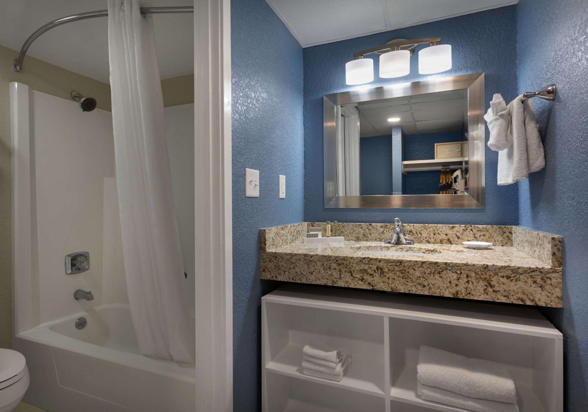 Dayton House - Bw Signature Collection Hotel