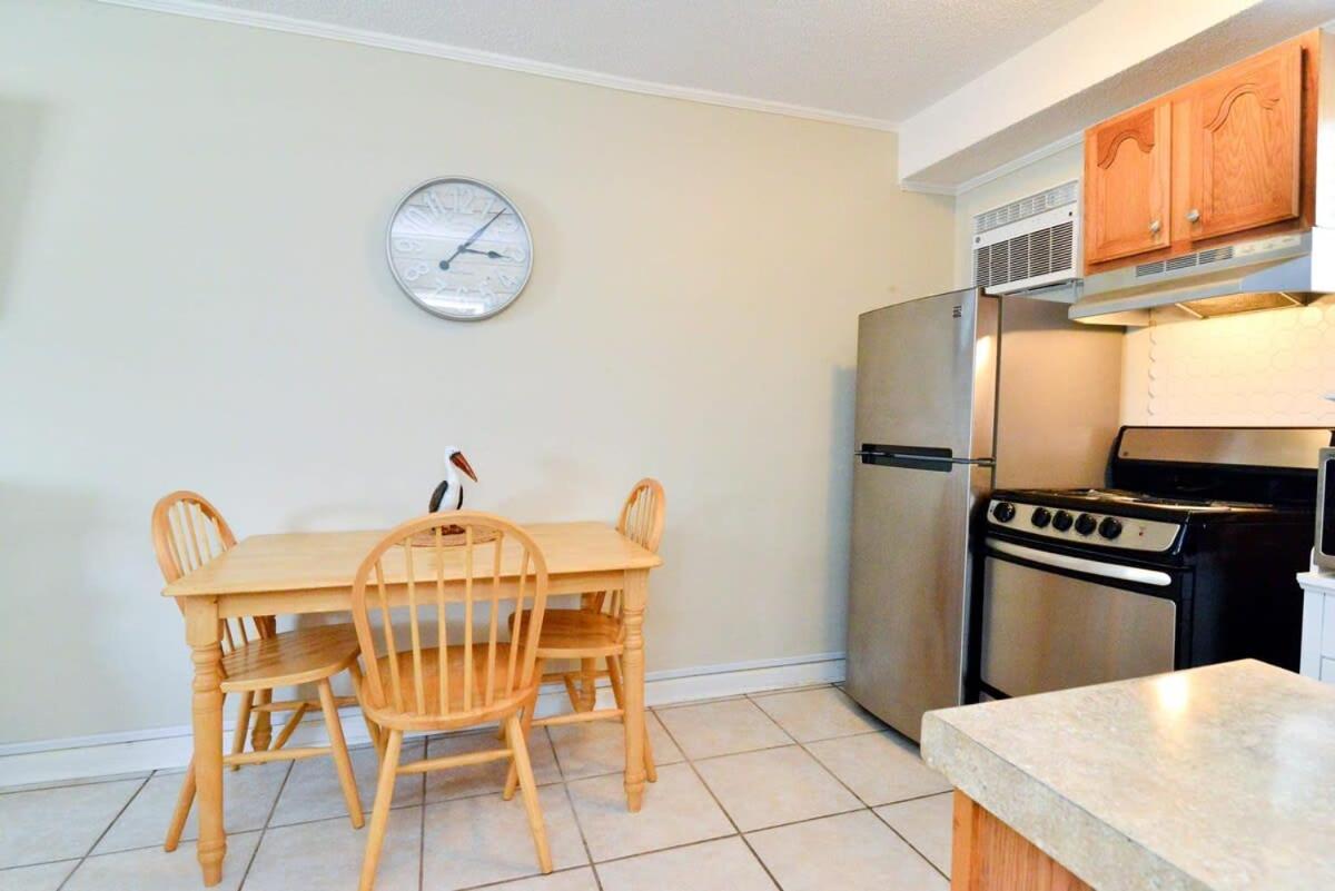 Across Street From Beach With Pool Top Location Holiday home Myrtle Beach