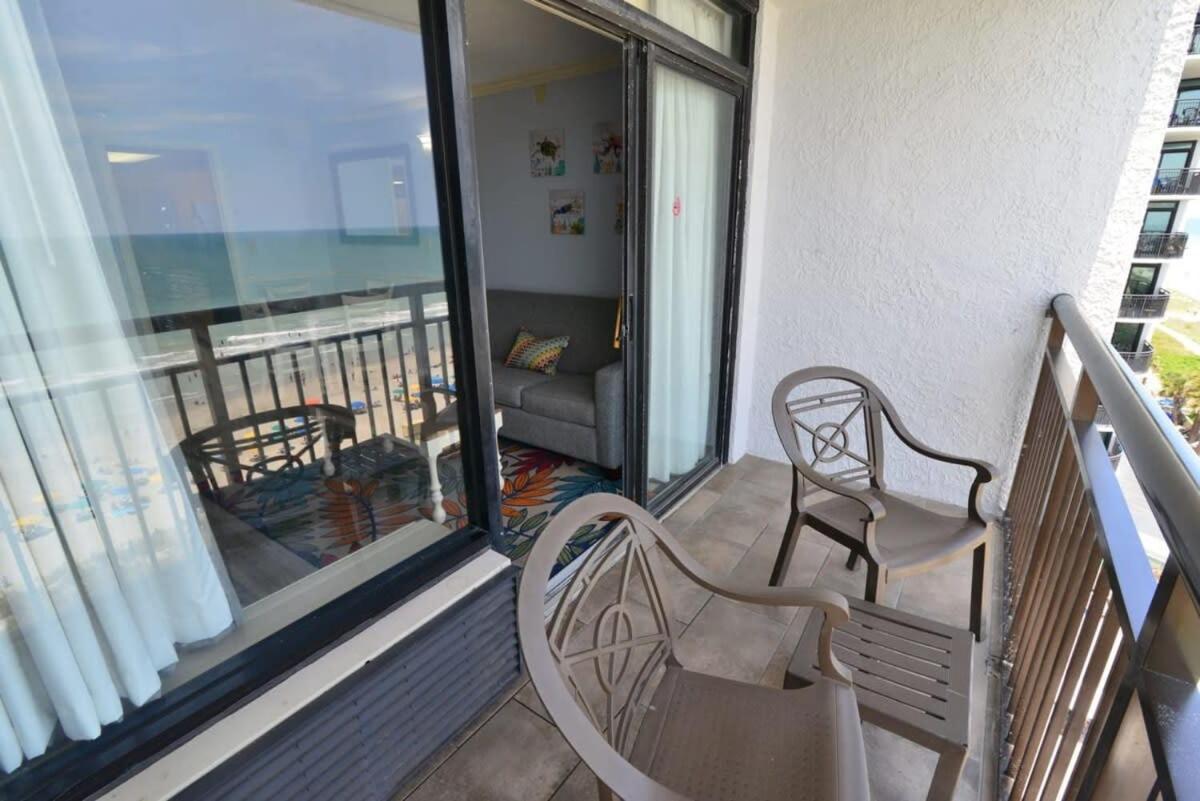 Oceanfront Paradise Lazy River Near Boardwalk Holiday home