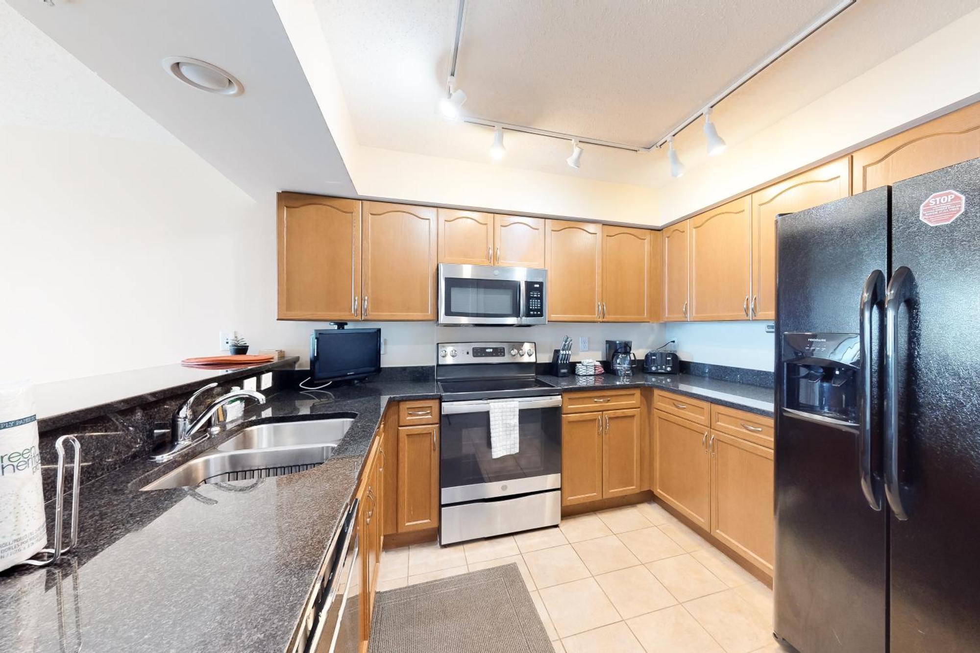 Bahama Sands Apartment