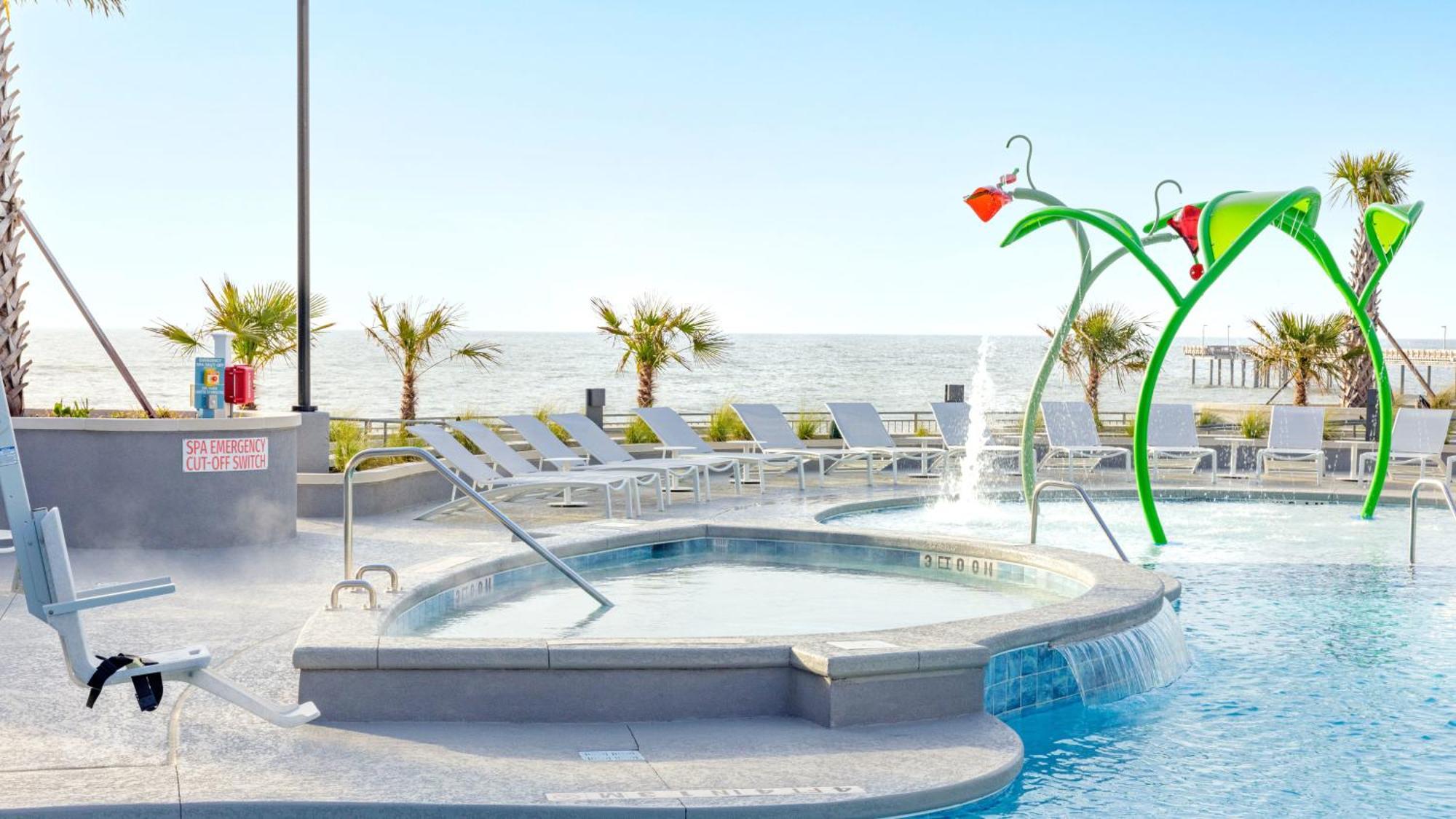 Hotel Club Vacations Myrtle Oceanfront 3*