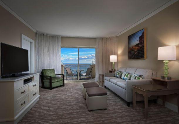 Marriott's Oceanwatch At Grande Dunes Hotel