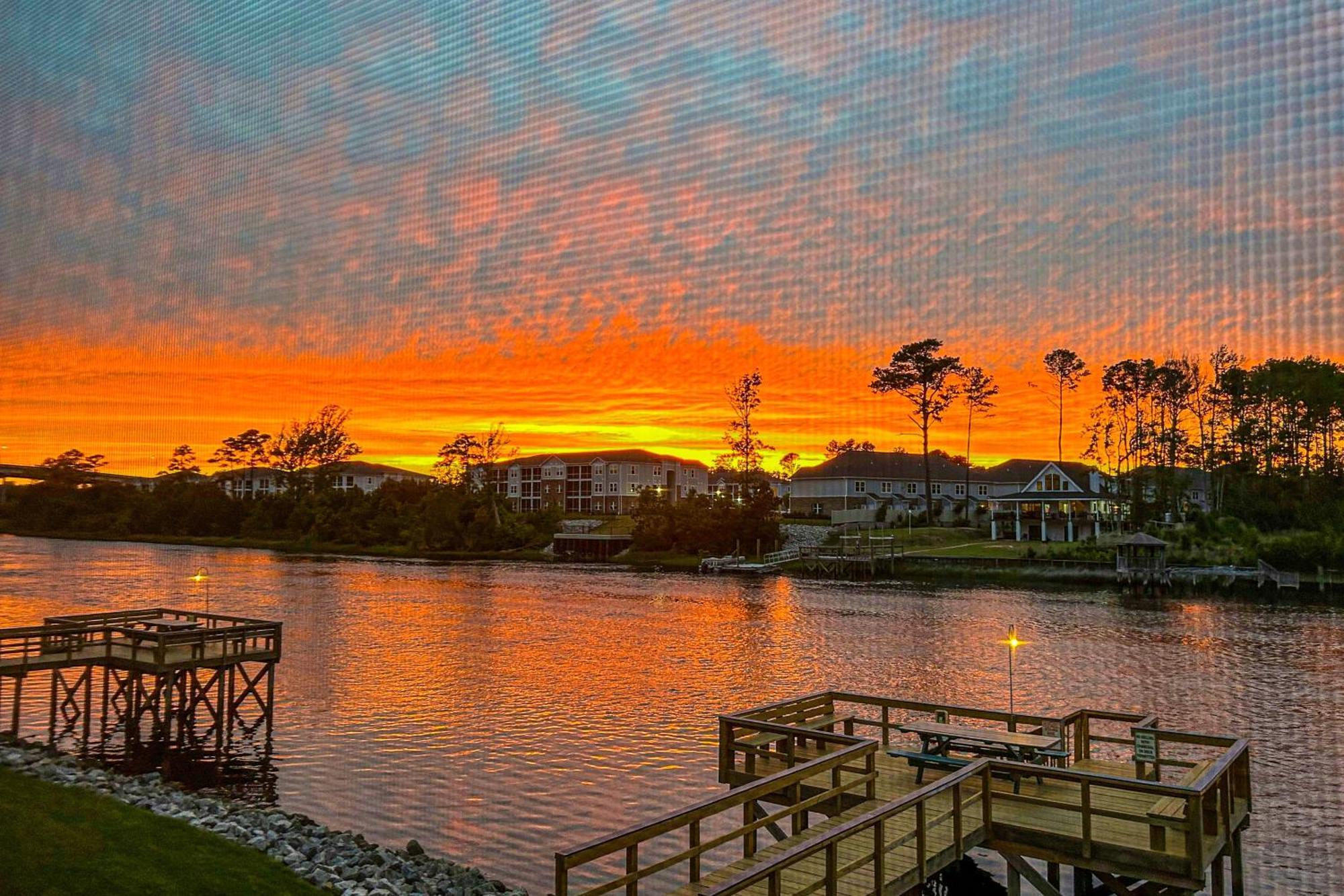 Apartment Waterway Landing 216a *