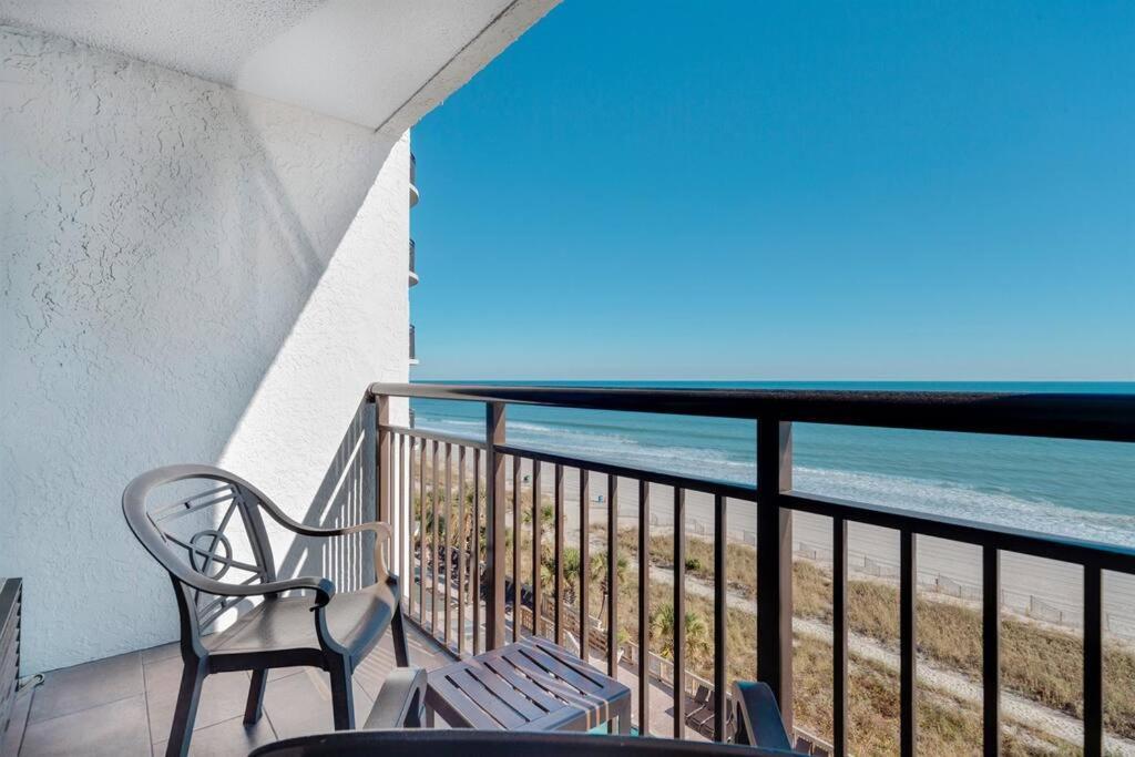Apartment Oceanfront Oasis, Luxe 1br Haven With Full Kitchen! Cr 622 *