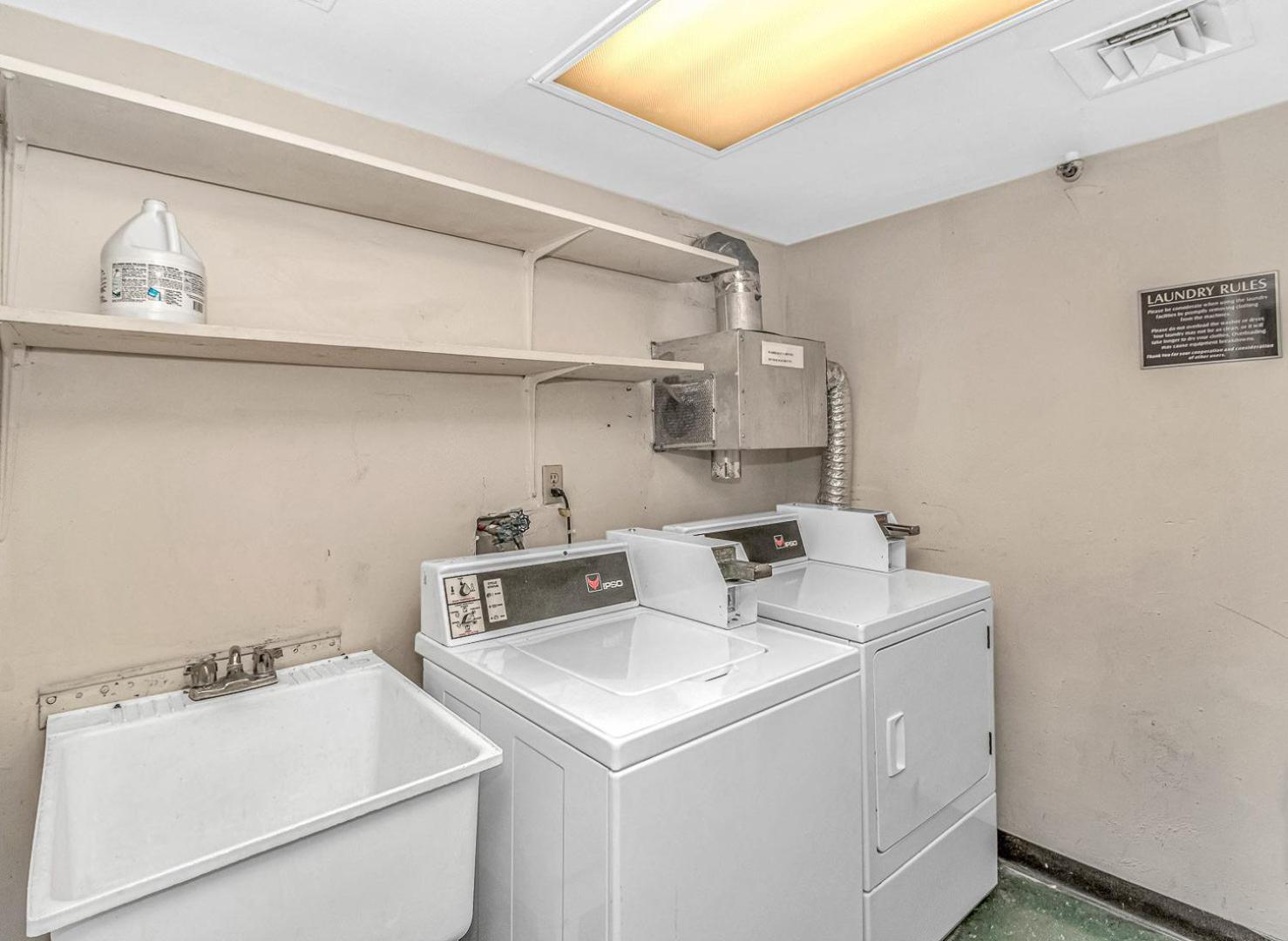 Updated 2 Bedroom Condo-breathtaking Oceanfront Views- Palace 2101 And 2102