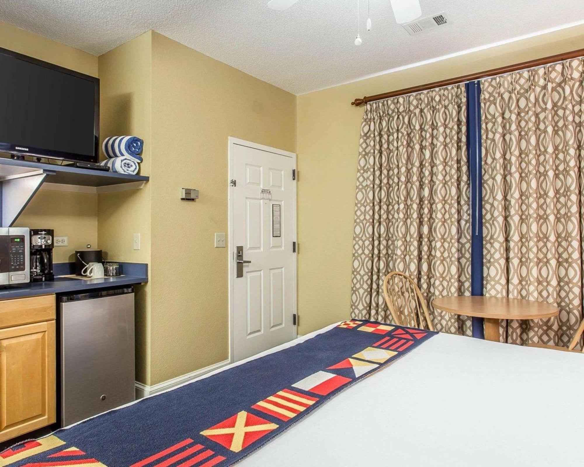Bluegreen Vacations Harbour Lights Hotel 3*