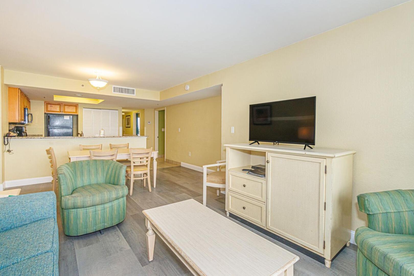 Gorgeous Oceanfront 3 Bedroom Condo! Sleeps 10 Guests! Compass Cove Mariner Tower 1217 *