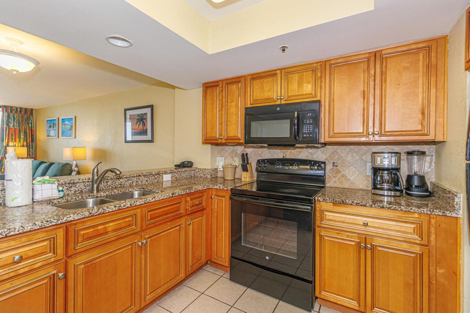 Gorgeous Oceanfront 3 Bedroom Condo! Sleeps 10 Guests! Compass Cove Mariner Tower 1217