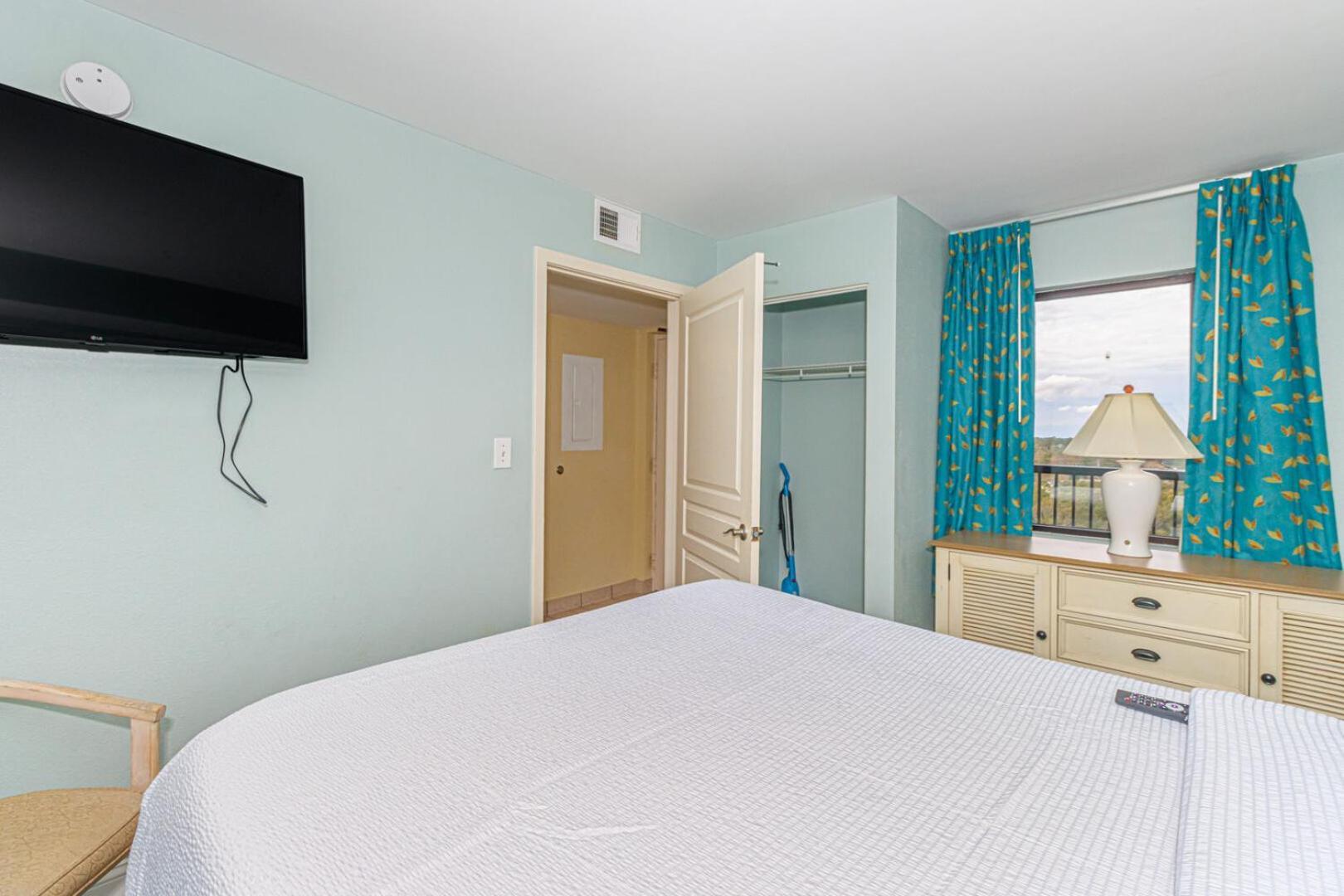 Holiday home Oceanfront 3 Bedroom Condo! Sleeps 10 Guests! Compass Cove Mariner Tower 1216 *