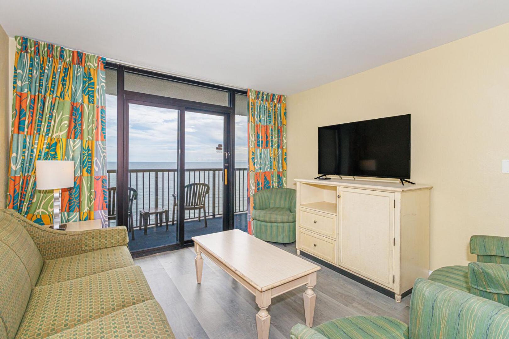Oceanfront 3 Bedroom Condo! Sleeps 10 Guests! Compass Cove Mariner Tower 1216 Holiday home