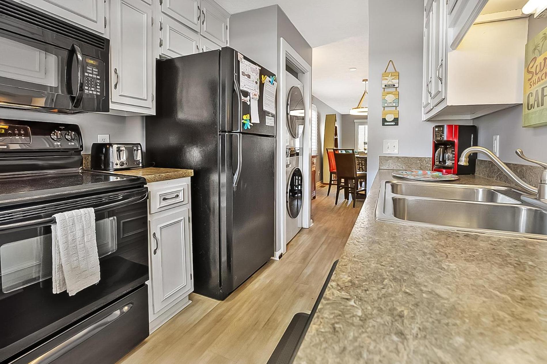 Shore Dr. 2 Bedroom At Shipwatch Pointe I Holiday home