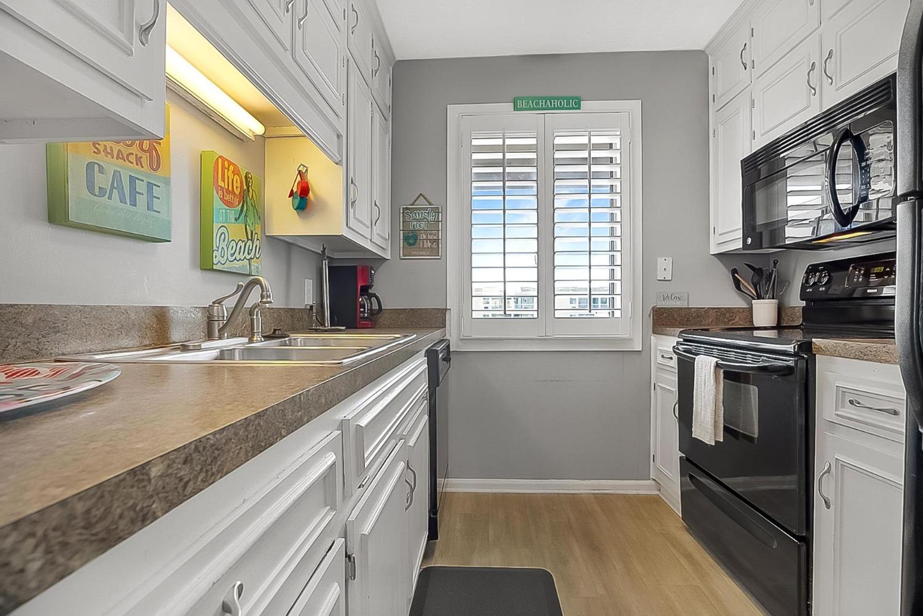 Shore Dr. 2 Bedroom At Shipwatch Pointe I Myrtle Beach