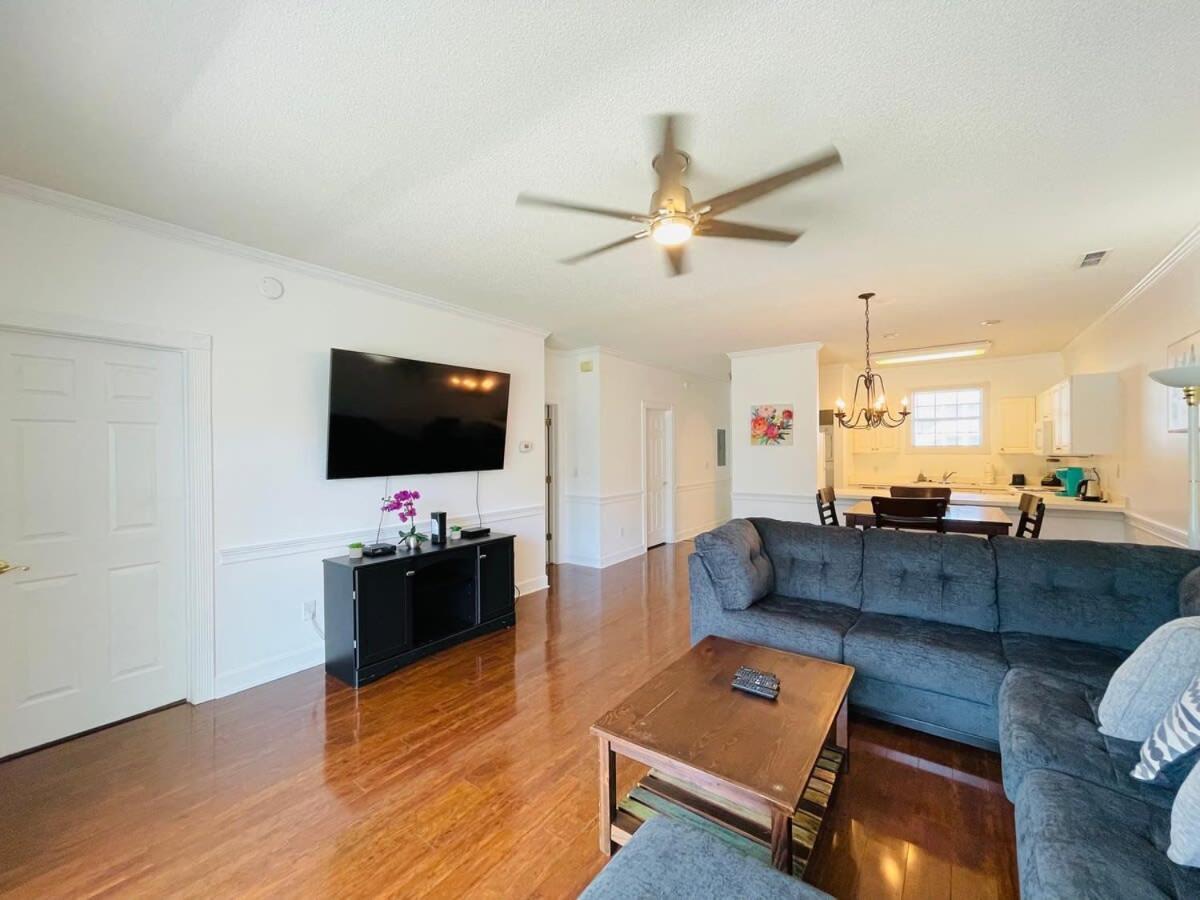 Apartment You'll It Location Cute And Quiet