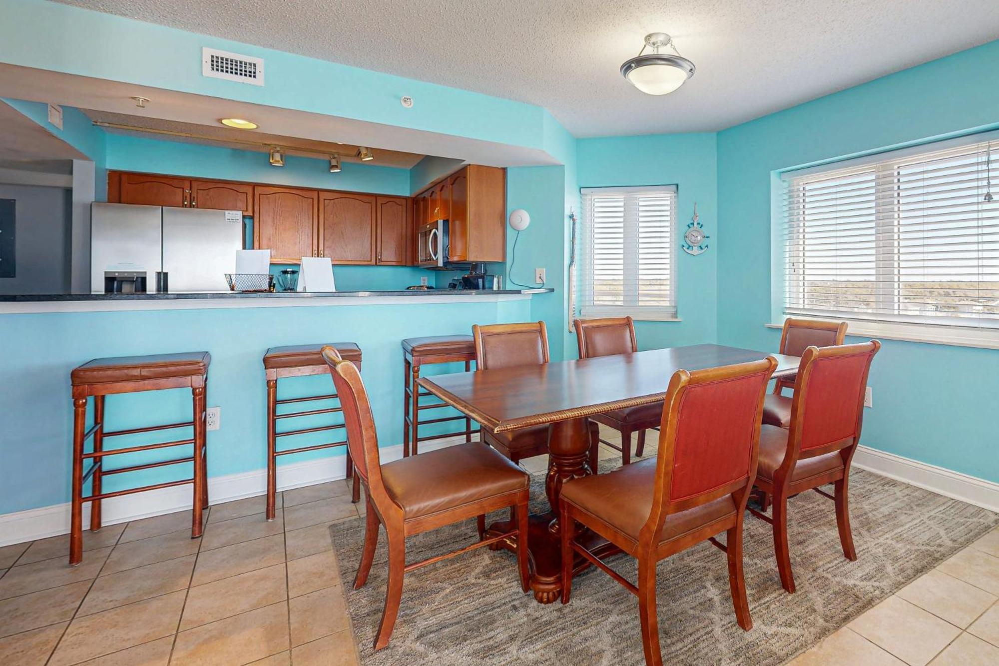 Bahama Sands Apartment