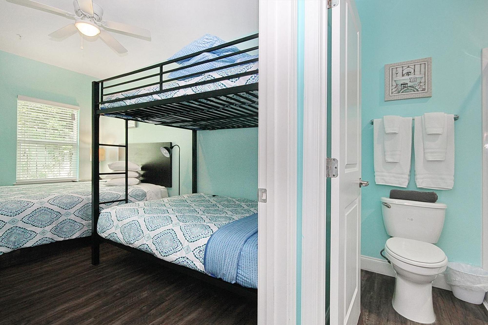 407 9th Ave C By Together Holiday home *