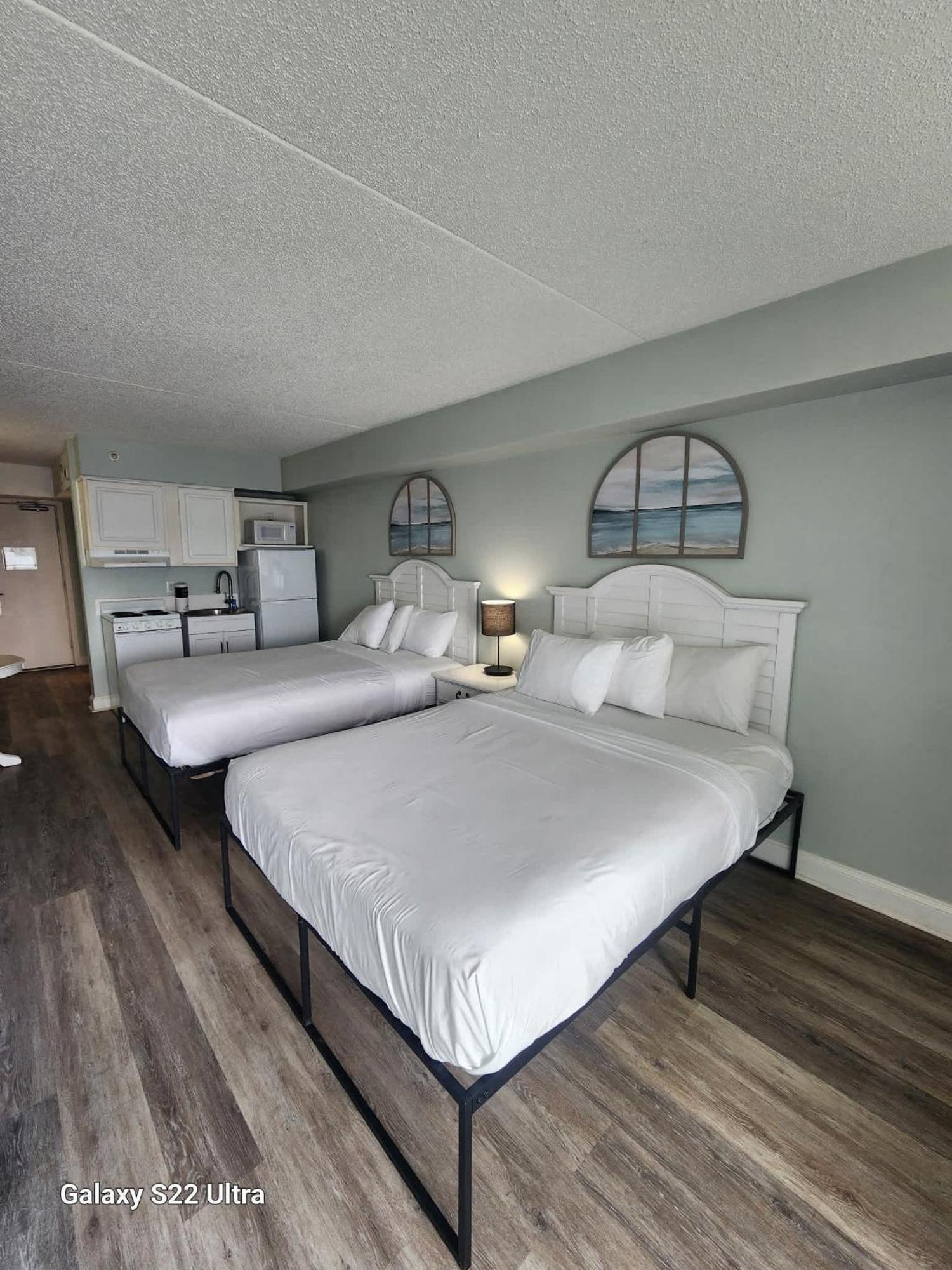 Oceanfront Efficiency T606 Apartment Myrtle Beach