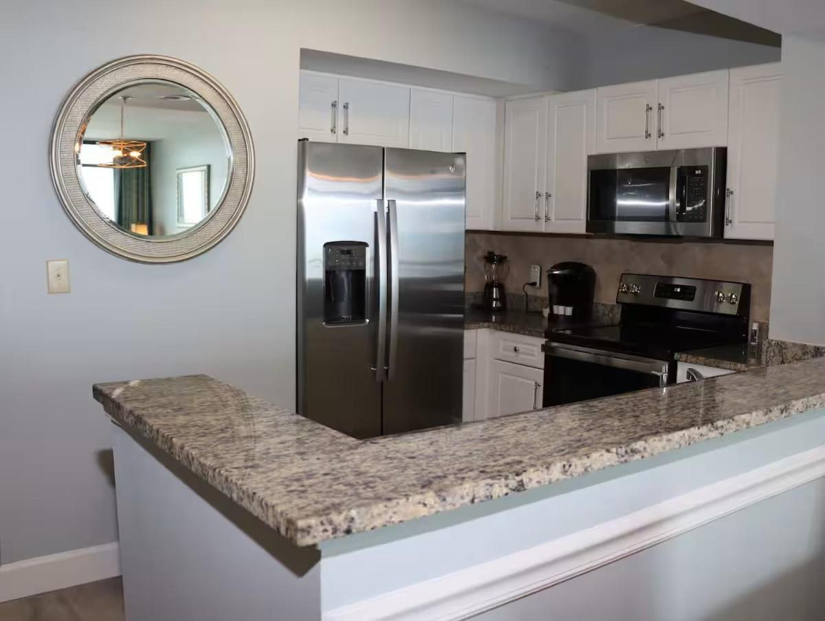 Aparthotel Luxury 2br 2 Ba Beachfront