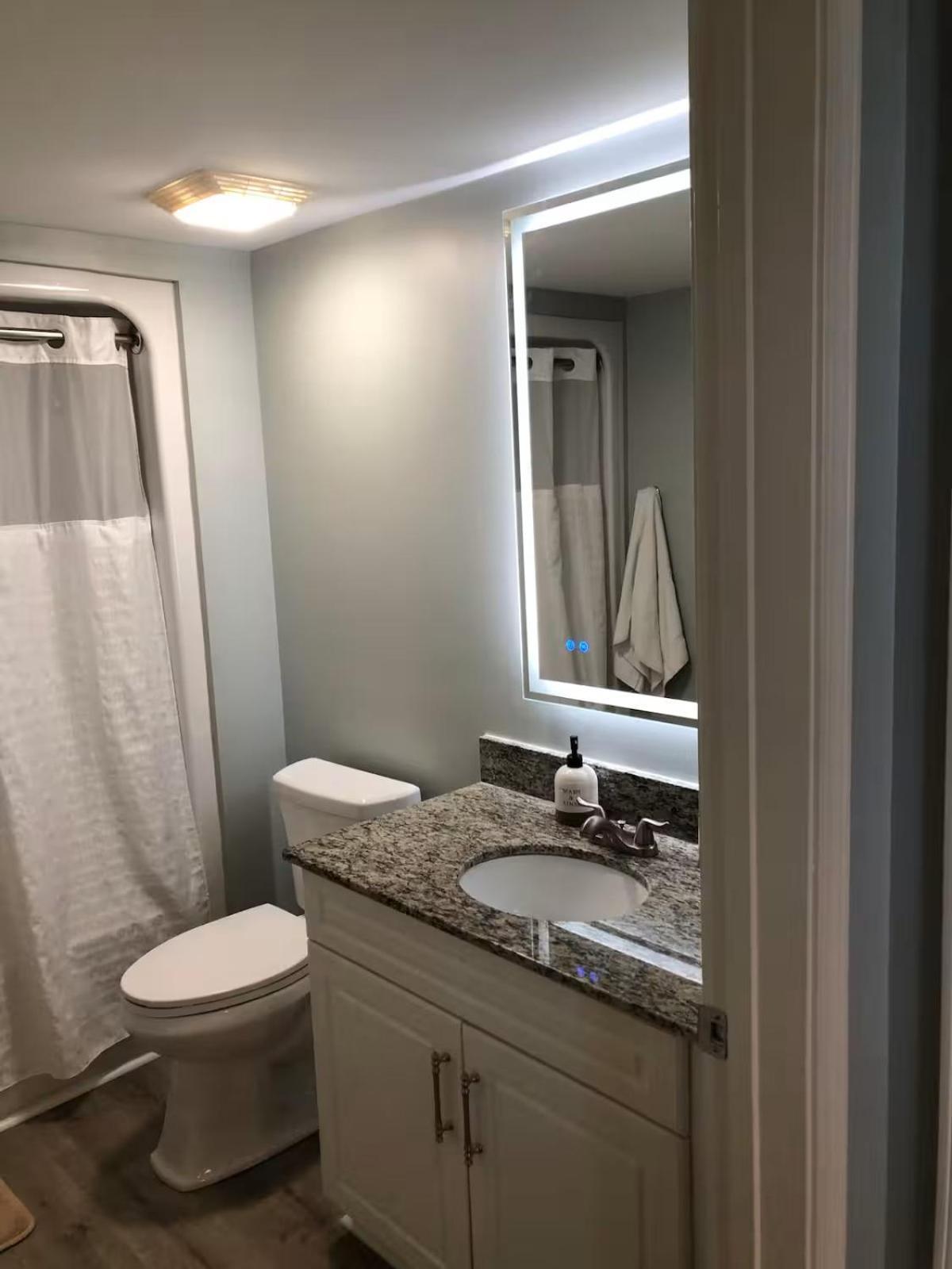 Luxury 2br 2 Ba Beachfront * Myrtle Beach