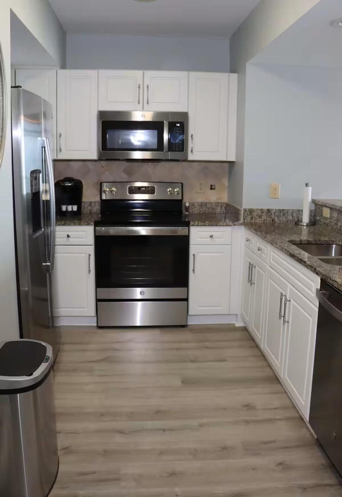 Luxury 2br 2 Ba Beachfront
