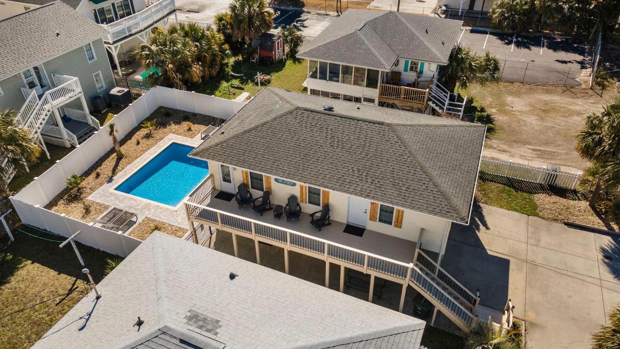The Wicked Whale - 3rd Row - Ocean Drive Section Myrtle Beach