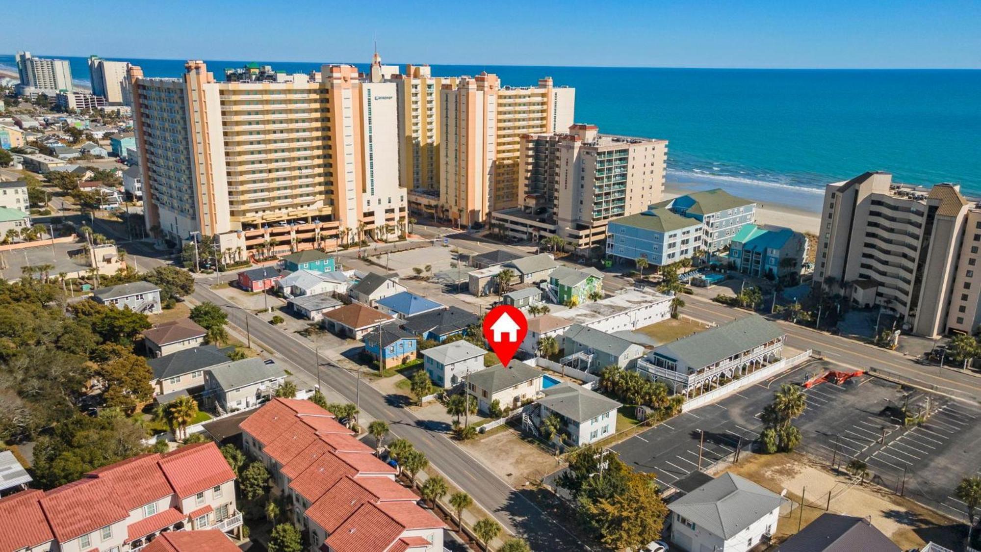 The Wicked Whale - 3rd Row - Ocean Drive Section Myrtle Beach